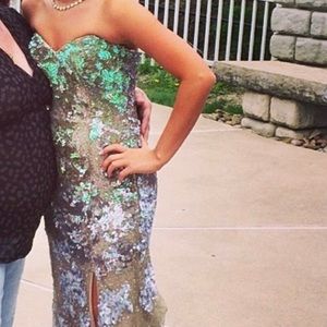 Sherri Hill Prom Dress